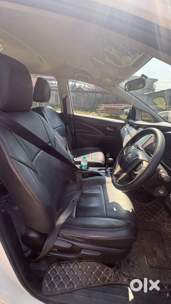 Toyota Innova Crysta 2022