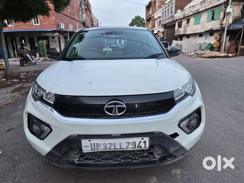 Tata Nexon 1.2 Revotron Xm (s), 2020, Cng & Hybrids