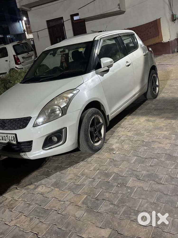 Maruti Suzuki Swift 2016 Cng & Hybrids Good Condition