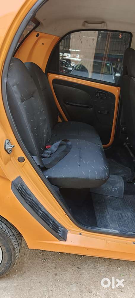 Tata Nano Xe, 2012, Petrol