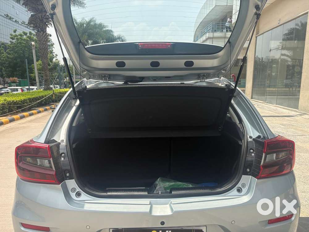 Maruti Suzuki Baleno 1.2 Delta At, 2025, Petrol