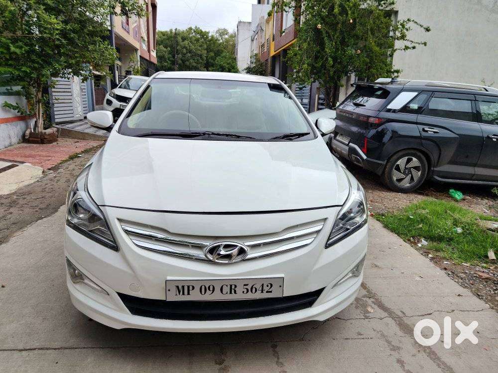 Hyundai Verna 1.6 Crdi Sx Option, 2015, Diesel
