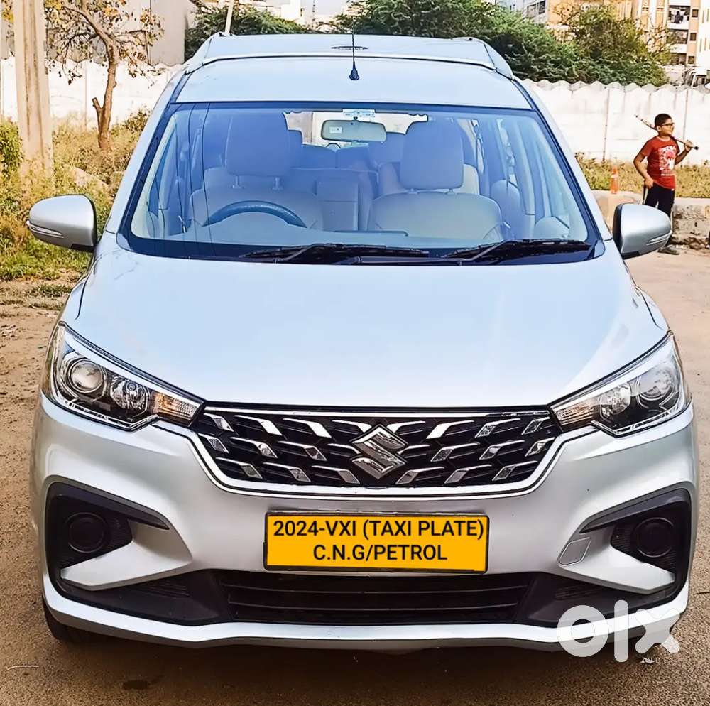 Well Maintained, Brand New Maruti Suzuki-ertiga -vxi(o) C.n.g/petrol