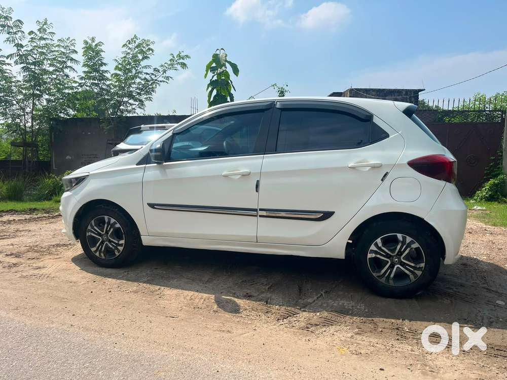 2023 Tata Tiago Manual Petrol