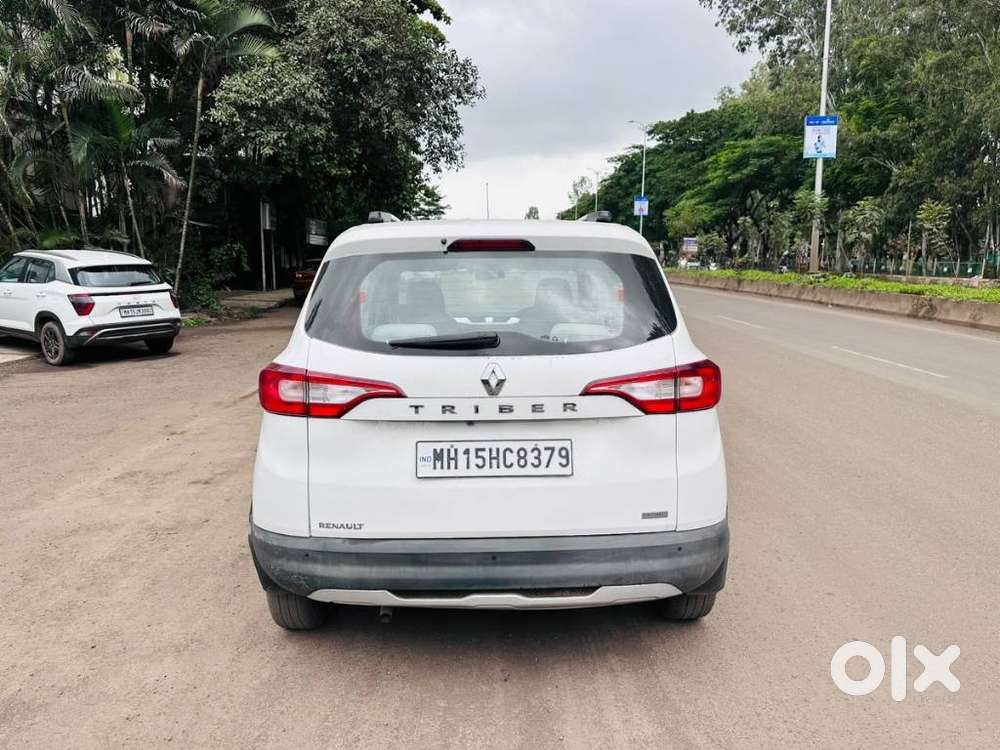 Renault Triber Rxz, 2020, Petrol