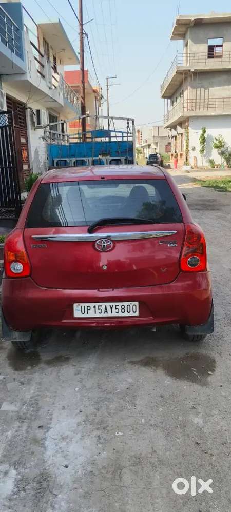 Toyota Etios Liva 2012