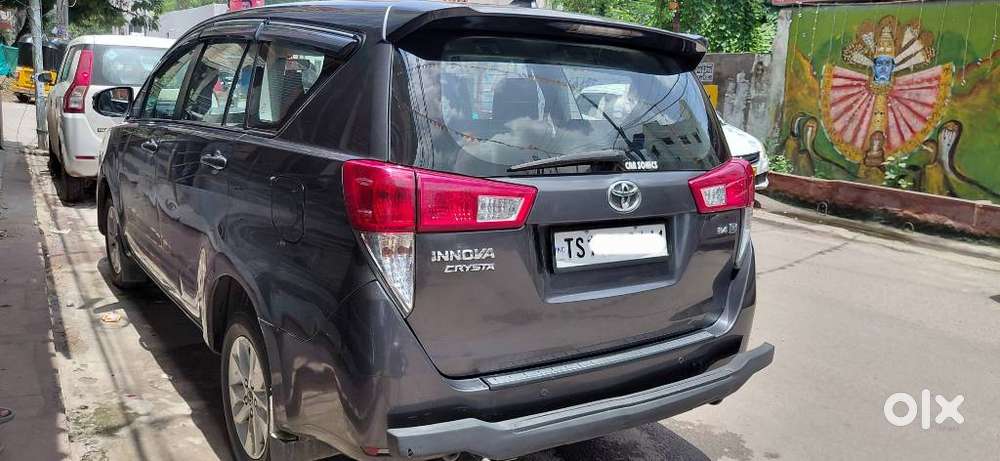 Toyota Innova Crysta 2.4 G Mt 8s, 2018, Diesel