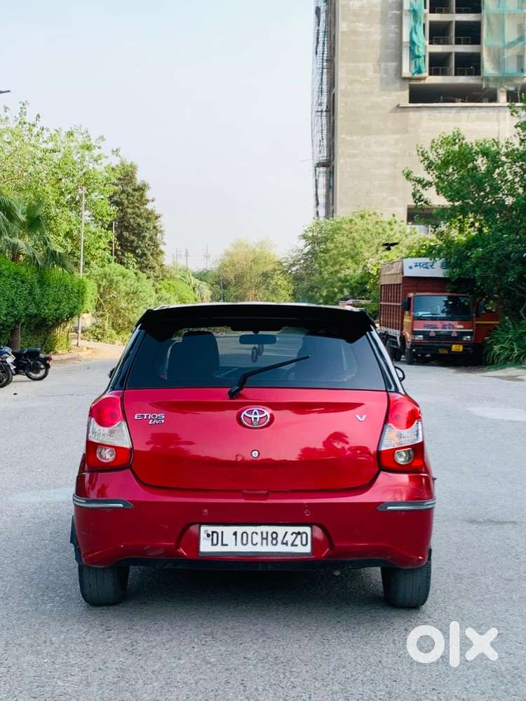 Toyota Etios Liva V Dual Tone, 2017, Cng & Hybrids