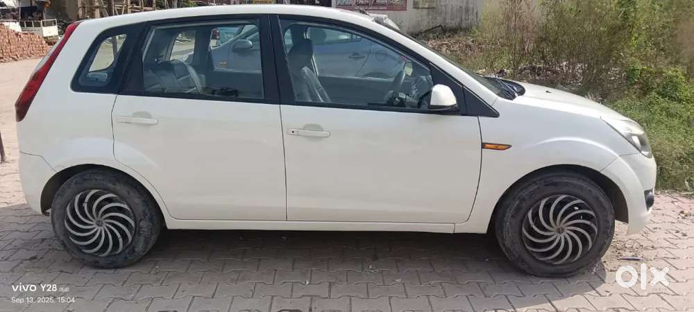 Ford Figo Petrol Manual 2011