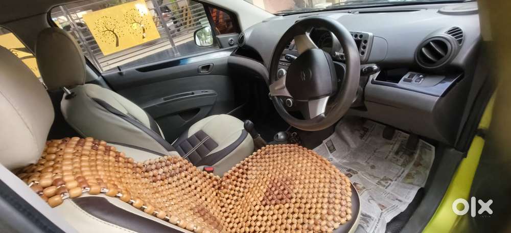 Chevrolet Beat, 2010, Petrol