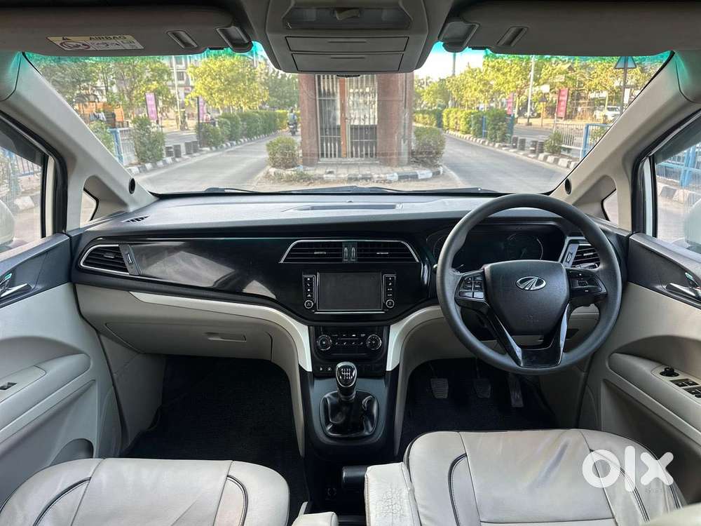 Mahindra Marazzo M6 8str, 2019, Diesel