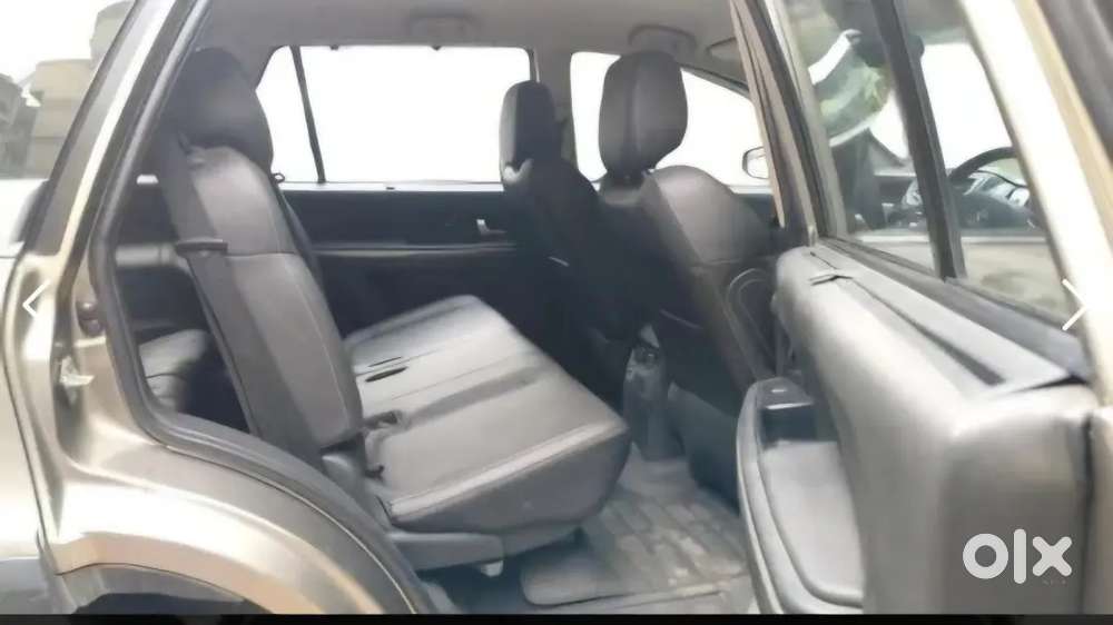 Tata Hexa Top Model 2.2 Xta Dual Tone 7 Seater 2019
