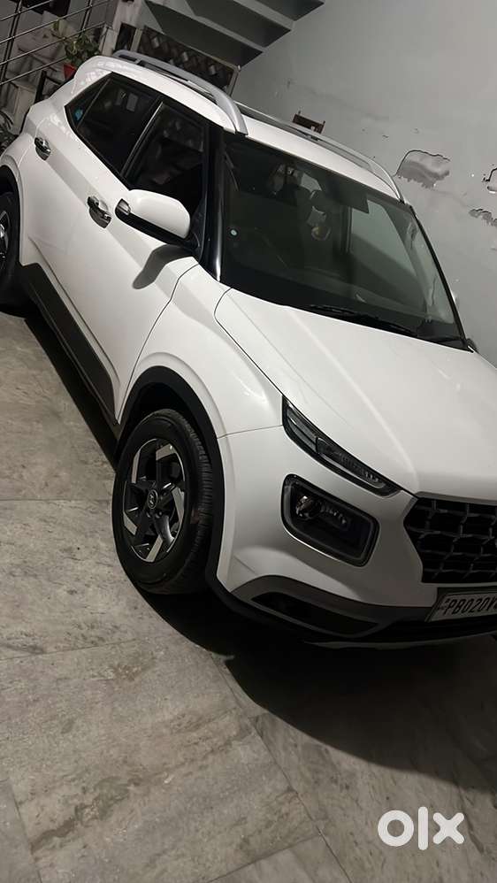 Hyundai Venue 2019 Diesel Well Maintained