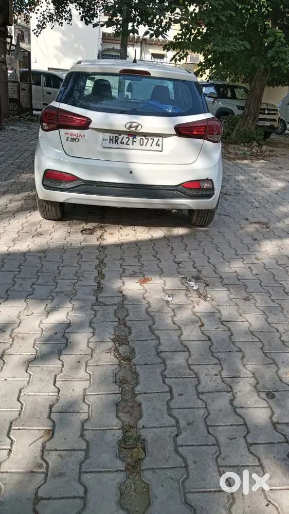Non Accidentally Car