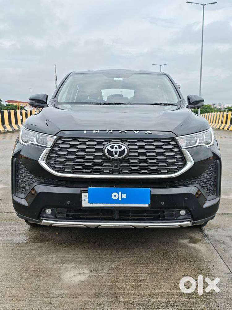 Toyota Innova Hycross 2.0 Vx Hybrid 7 Str, 2025, Cng & Hybrids