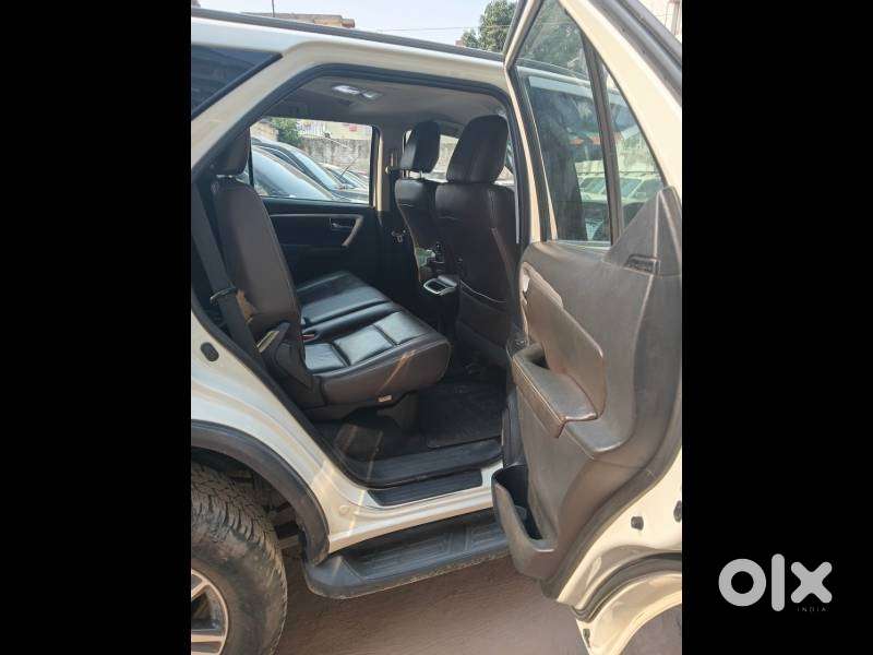 Toyota Fortuner 4x2 Mt 2.8 Diesel, 2020, Diesel