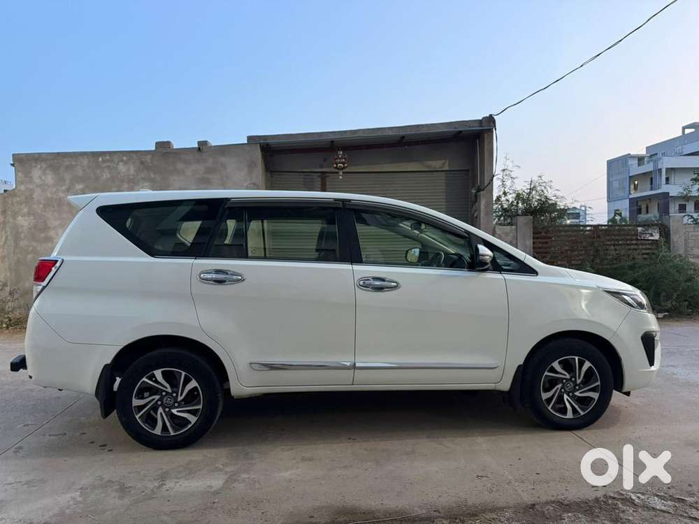 Toyota Innova Crysta 2020 Diesel 138000 Km Driven