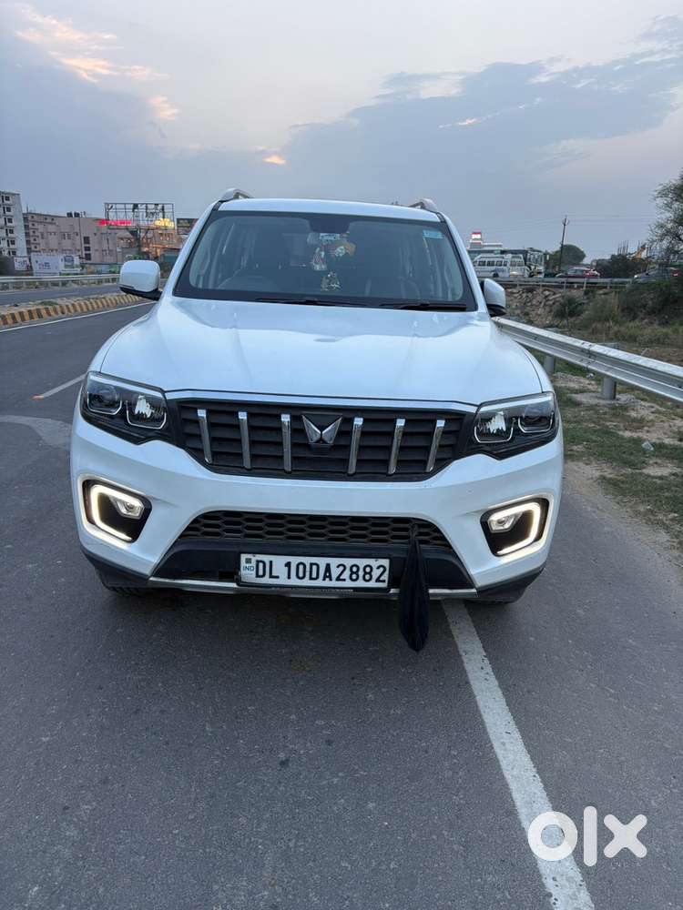 Mahindra Scorpio-n 2025 Petrol Well Maintained