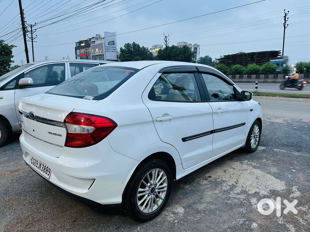 Ford Figo Aspire Titanium, 2020, Petrol