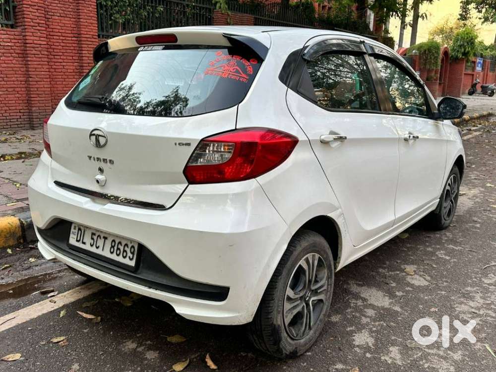 Tata Tiago 1.05 Revotorq Xz Wo Alloy, 2022, Cng & Hybrids