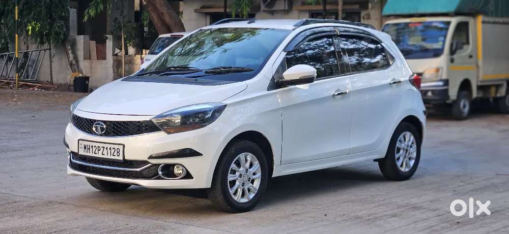 Make _ Tata 
Variant _  Tiago Xz Petrol 
Model _ 2018(2),