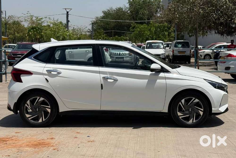 Hyundai Elite I20 Asta (o) 1.2 Mt, 2021, Petrol