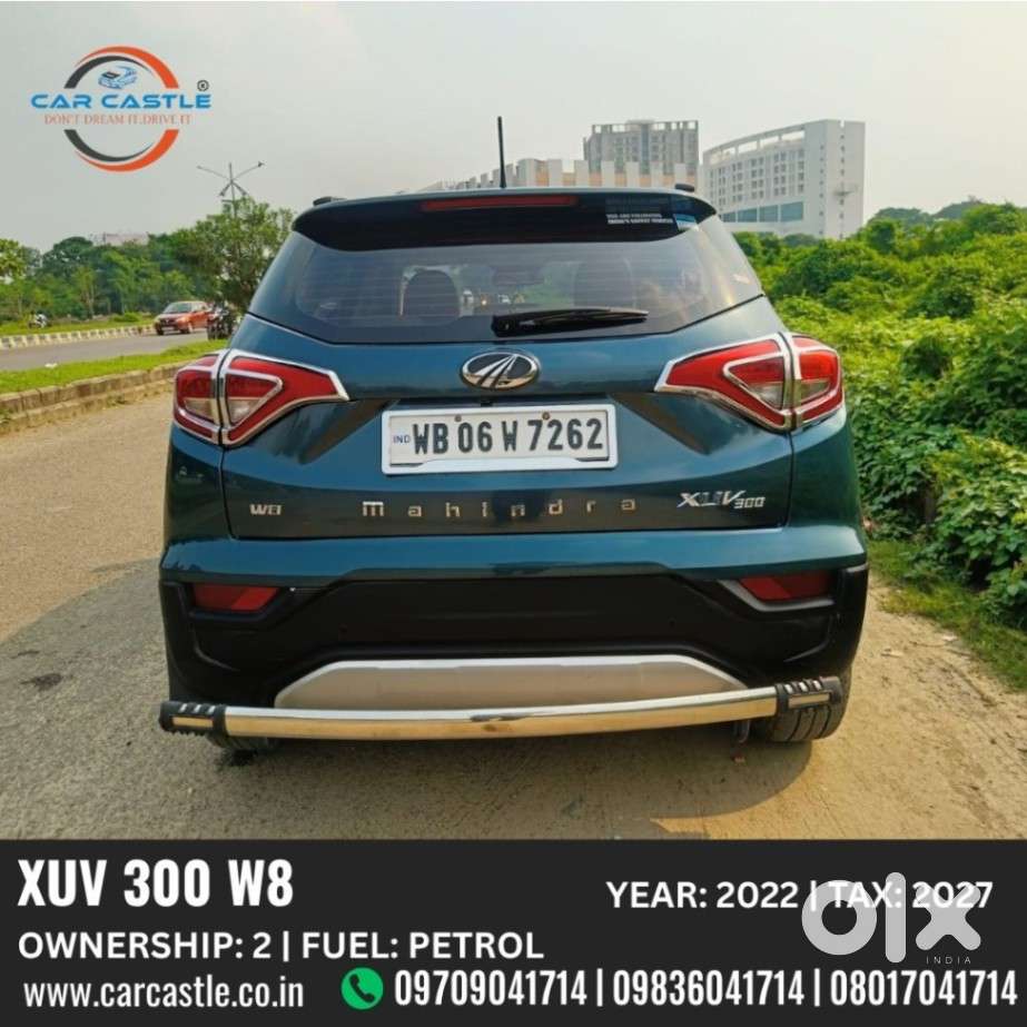 Mahindra Xuv300 W8 1.2 Petrol Dual Tone, 2022, Petrol