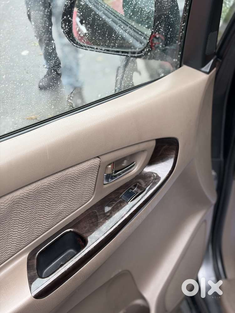 Toyota Innova 2.5 Vx 8 Str, 2015, Diesel