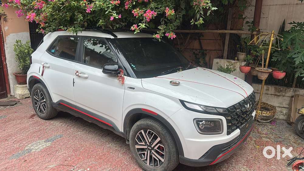 New Hyundai Venue N Line 2025 Petrol 4300 Km Driven