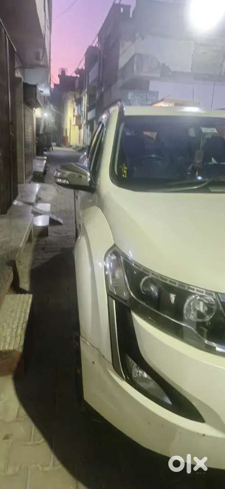 Mahindra Xuv500 2.2 W7 2018 Model