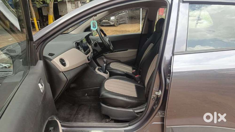 Hyundai Grand I10 Sportz, 2014, Petrol
