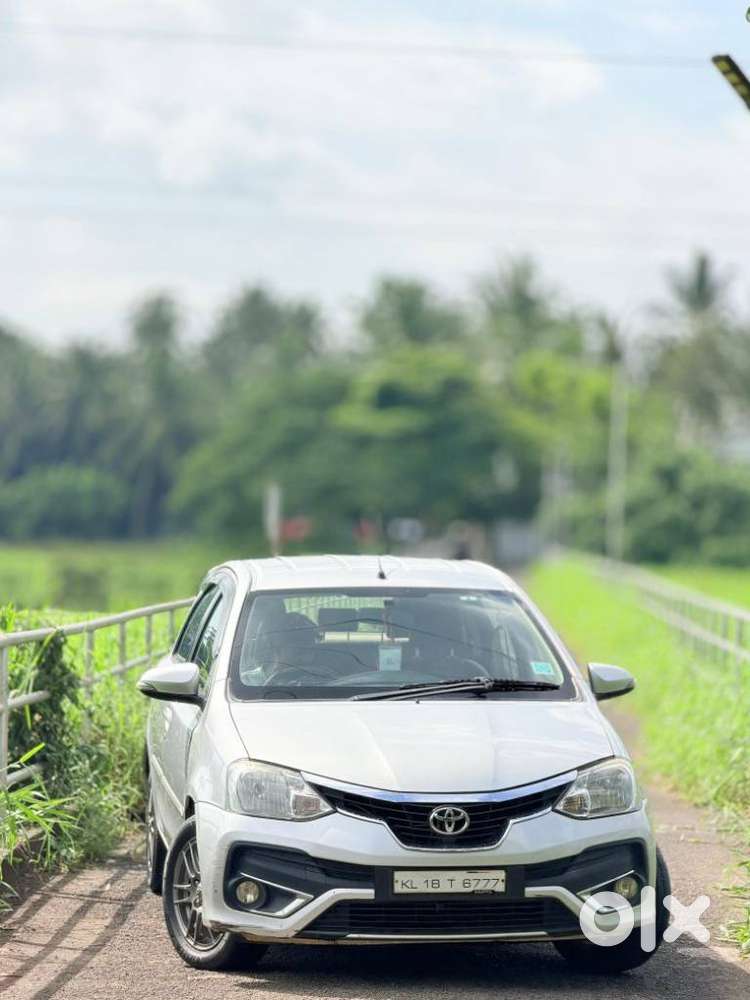 Toyota Etios Liva 2014-2016 Vxd, 2017