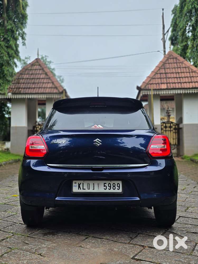 Maruti Suzuki Swift Vxi Optional, 2023, Petrol