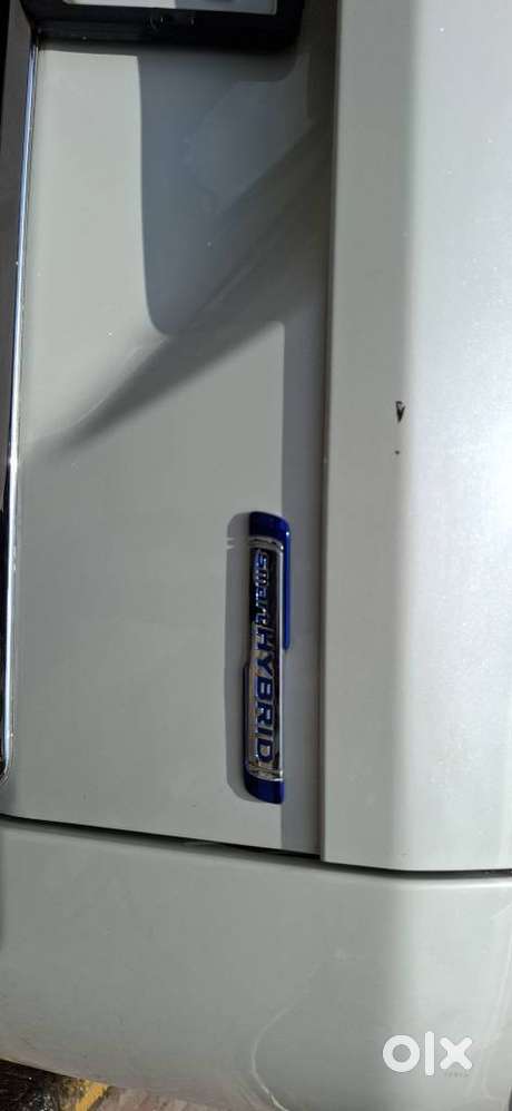 Maruti Suzuki Brezza 1.5 Zxi At Smart Hybrid, 2023, Petrol