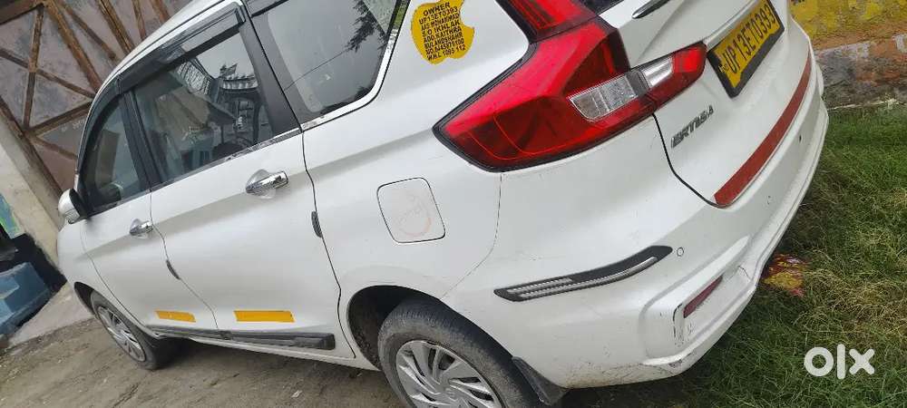 Maruti Suzuki Ertiga Vxi 2025