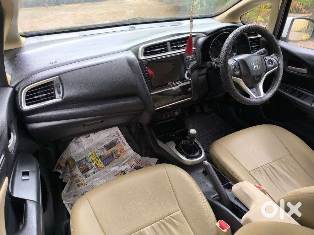 Honda Jazz V Mt Privilege, 2021, Petrol