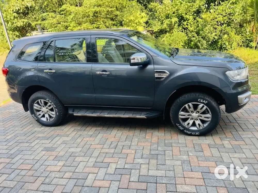 Ford Endeavour Titanium 4x4 2017