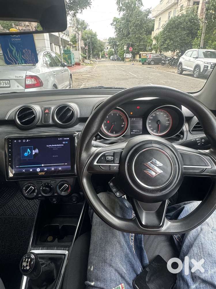 Maruti Suzuki Swift, 2023, Petrol