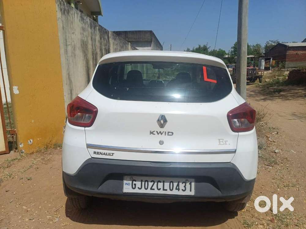 Renault Kwid 2017 Petrol Well Maintained