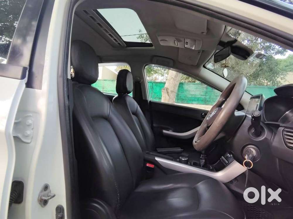 Tata Nexon 1.2 Revotron Xm Plus (s), 2023, Diesel