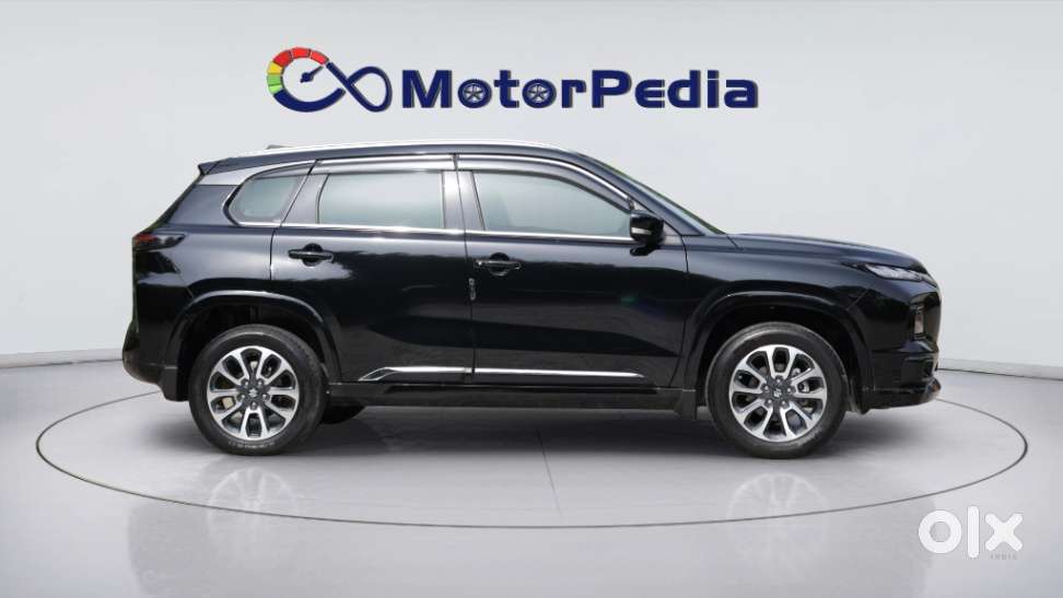 Maruti Suzuki Grand Vitara 1.5 Alpha Plus Intelligent Hybrid Ecvt, 2..