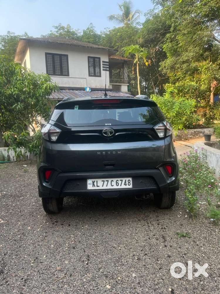 Tata Nexon 2022 Petrol 10500 Km Driven
