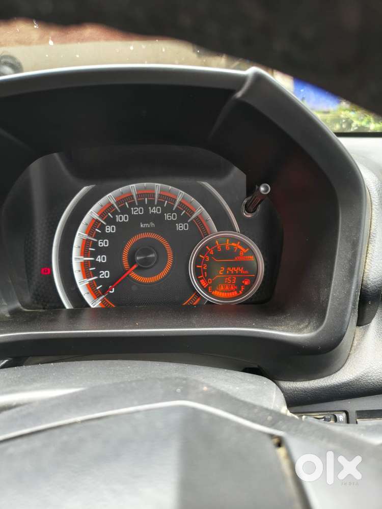 Maruti Suzuki Celerio Zxi Mt, 2025, Petrol