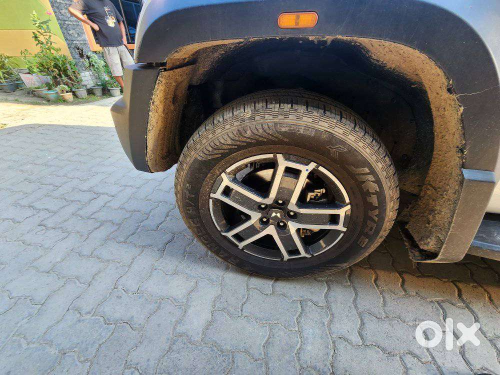 Mahindra Thar Roxx Mx5 Rwd Diesel At, 2025, Diesel