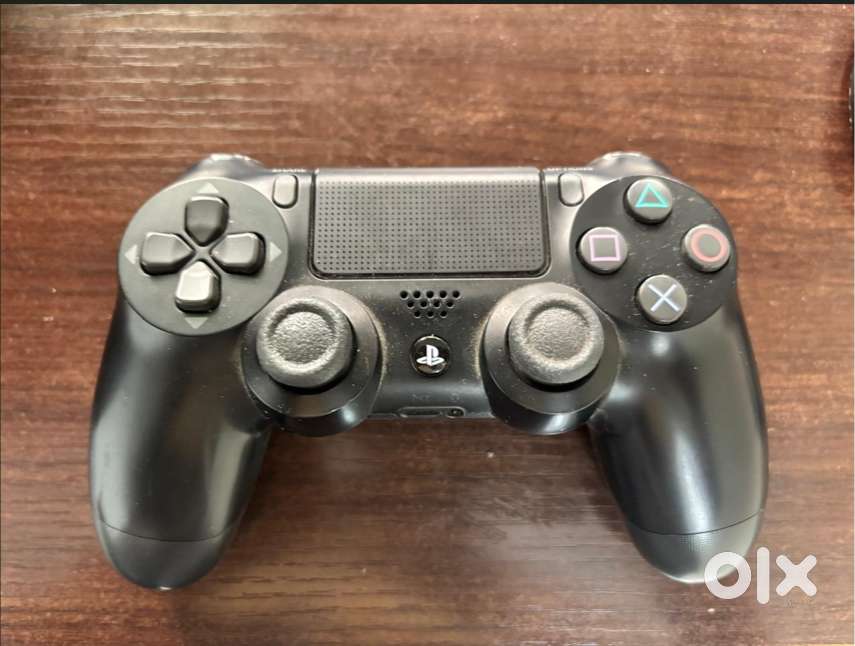 Original Sony PS4 DualShock 4 V2 Controller &ndash; Fully Working