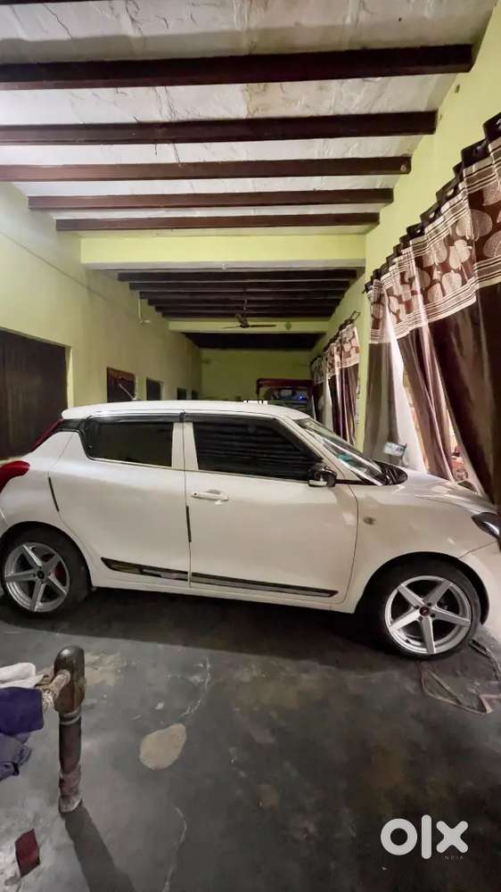 Maruti Suzuki Swift Vxi 2020
