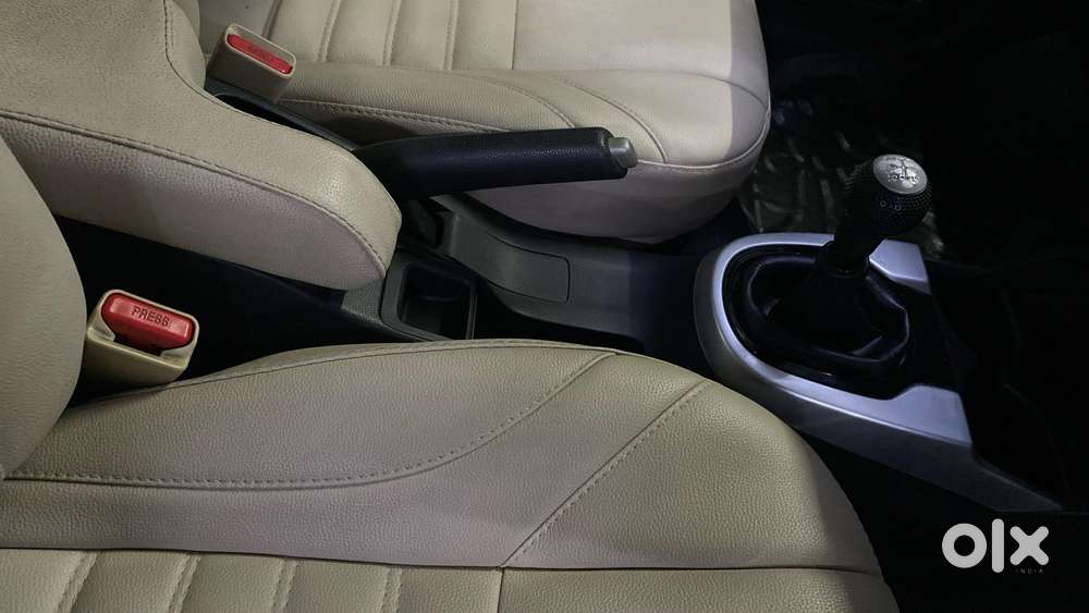 Honda Jazz [ ] 1.2 V I-vtec Mt, 2022, Petrol