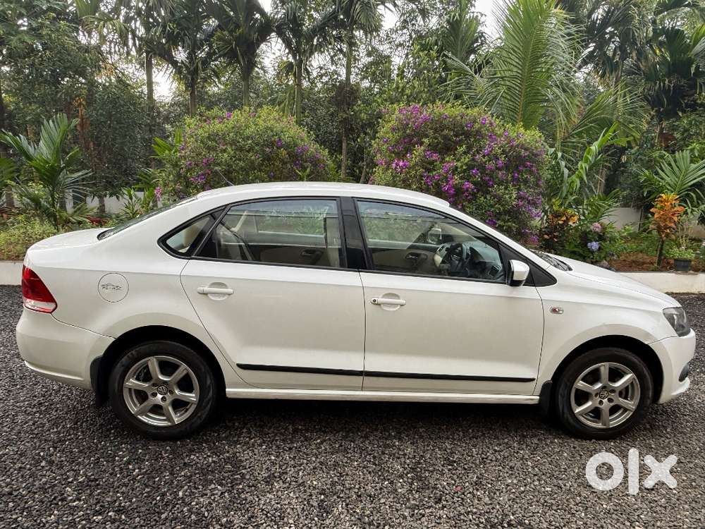 Volkswagen Vento 2013 Highline Petrol – For Sale
