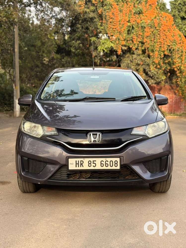 Petrol Car Under 3.50 Lacs Budget. Owner First