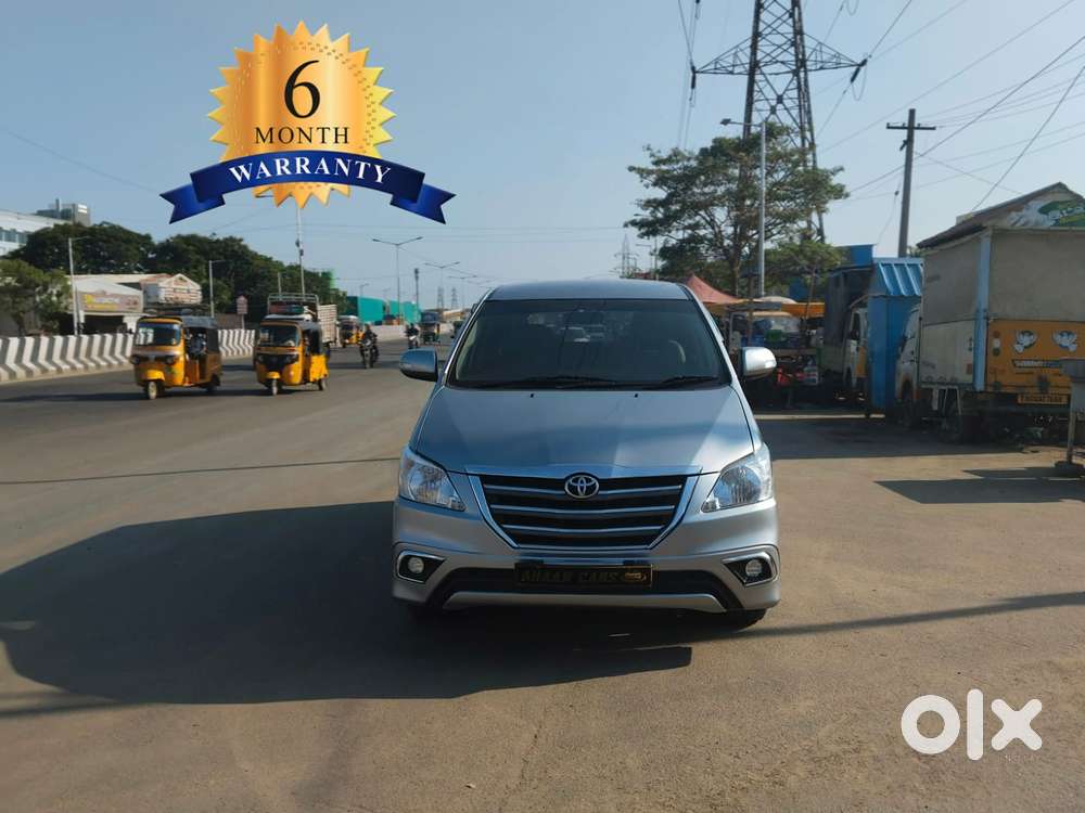 Toyota Innova 2.5 Vx 8 Seater Bs Iv, 2015, Diesel